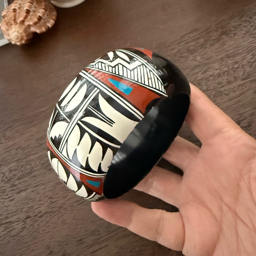 Signed Rare Native American Patterned Black Lacquered Wide Bangle Bracelet